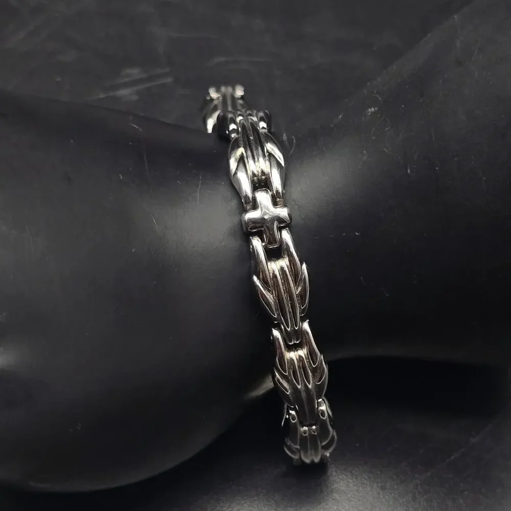 Silver Tone Chain Link Bracelet Cross Center 1990s Costume Jewelry